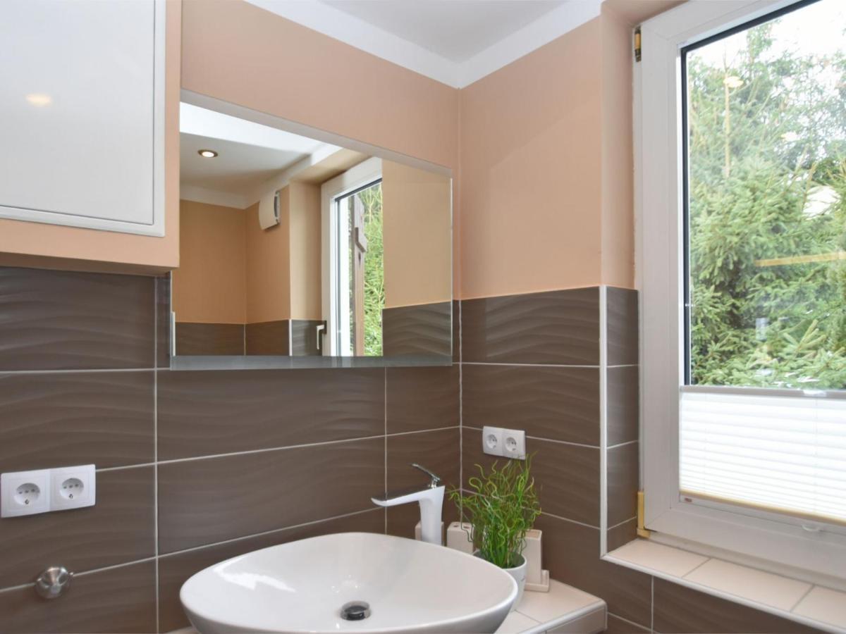 Apartment With Private Terrace Friedrichshohe  Εξωτερικό φωτογραφία